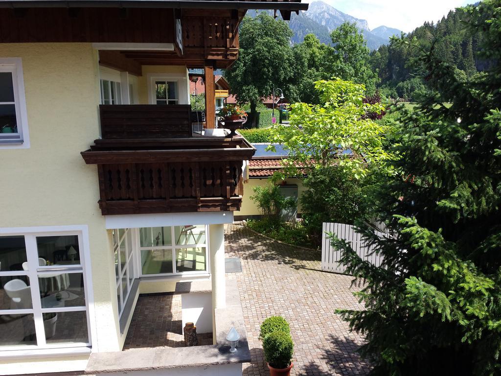 Hotel Kleiner Koenig Швангау Екстер'єр фото