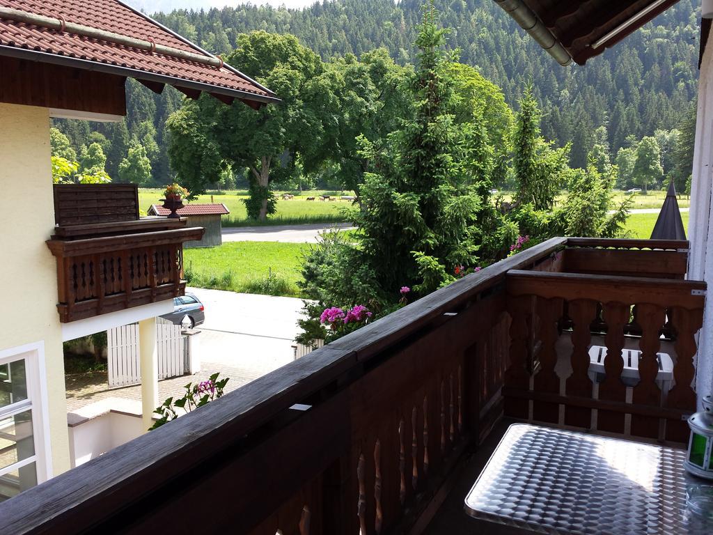 Hotel Kleiner Koenig Швангау Екстер'єр фото